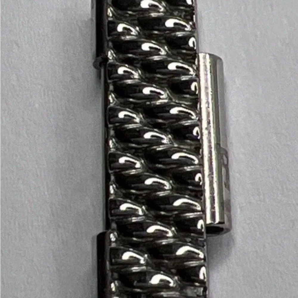 Authentic Breitling 18 mm Milanese Mesh Stainless Steel Link w/ Screw
